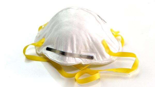 An example of an N95 Respirator.