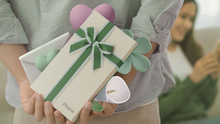 Better Than Flowers: Consider These iPhone Models as Valentine Gift